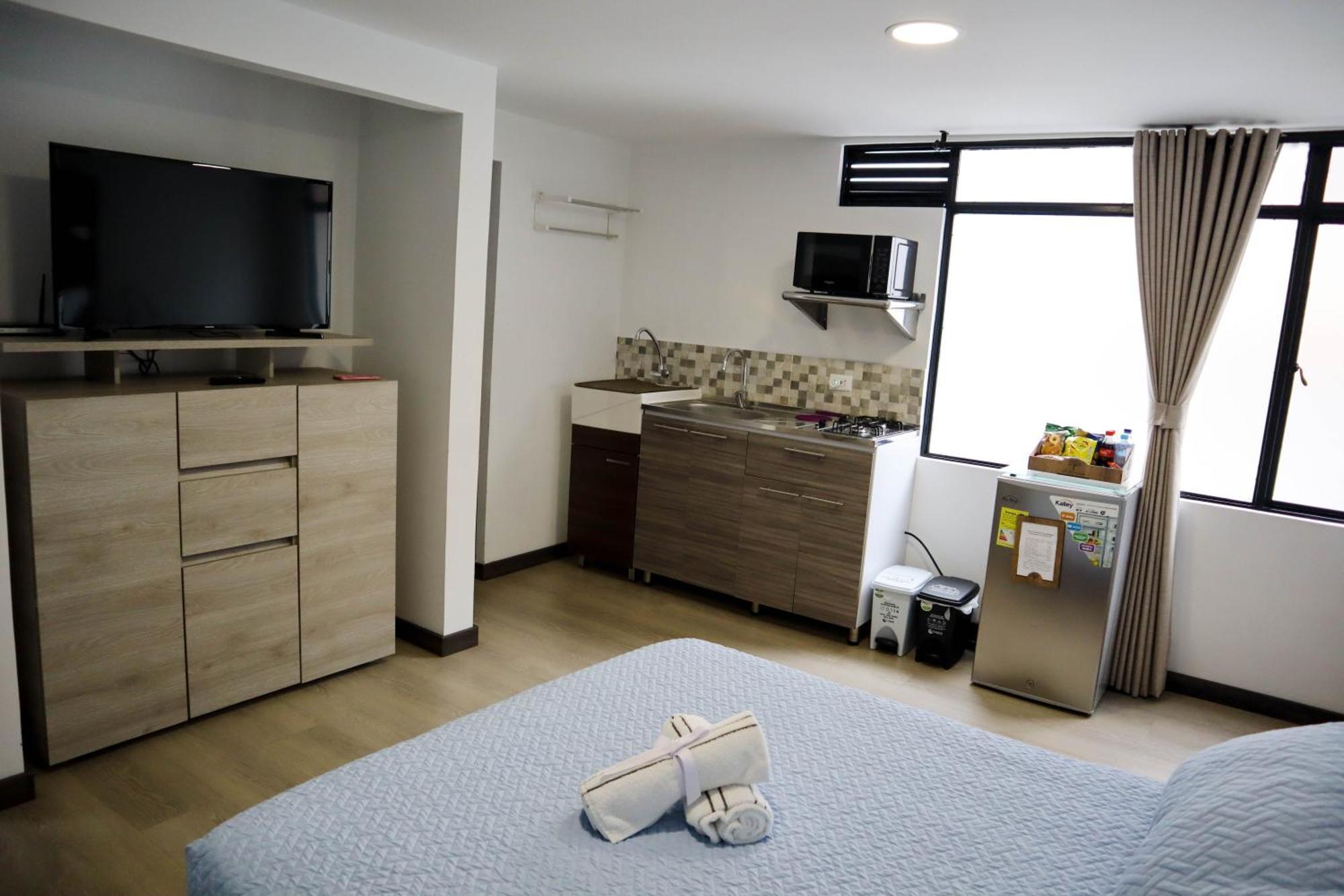 Apartahotel La Arboleda Hc 马尼萨莱斯 外观 照片